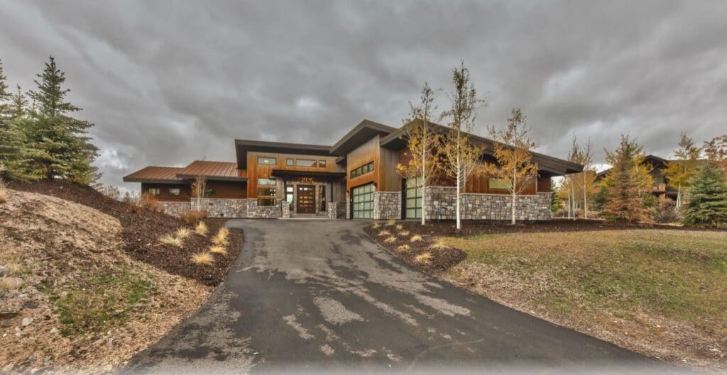 Promontory, Lookout Ridge